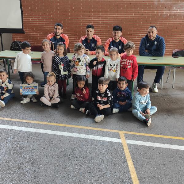 NOTICIA| EL VIA ALBALI VALDEPEAS, CON EL CEIP MAESTRO JUAN ALCAIDE