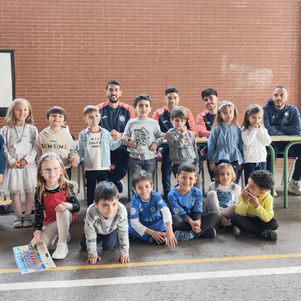 NOTICIA| EL VIA ALBALI VALDEPEAS, CON EL CEIP MAESTRO JUAN ALCAIDE