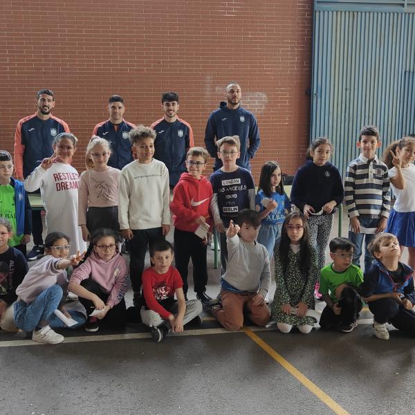 NOTICIA| EL VIA ALBALI VALDEPEAS, CON EL CEIP MAESTRO JUAN ALCAIDE